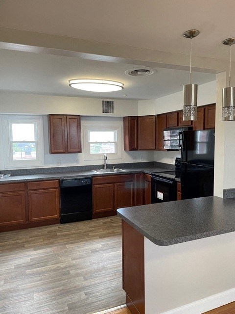 Floor plan for 4 beds, 1.5 baths, 3200 sqft